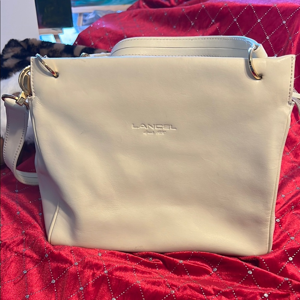 Cream Shoulder Bag